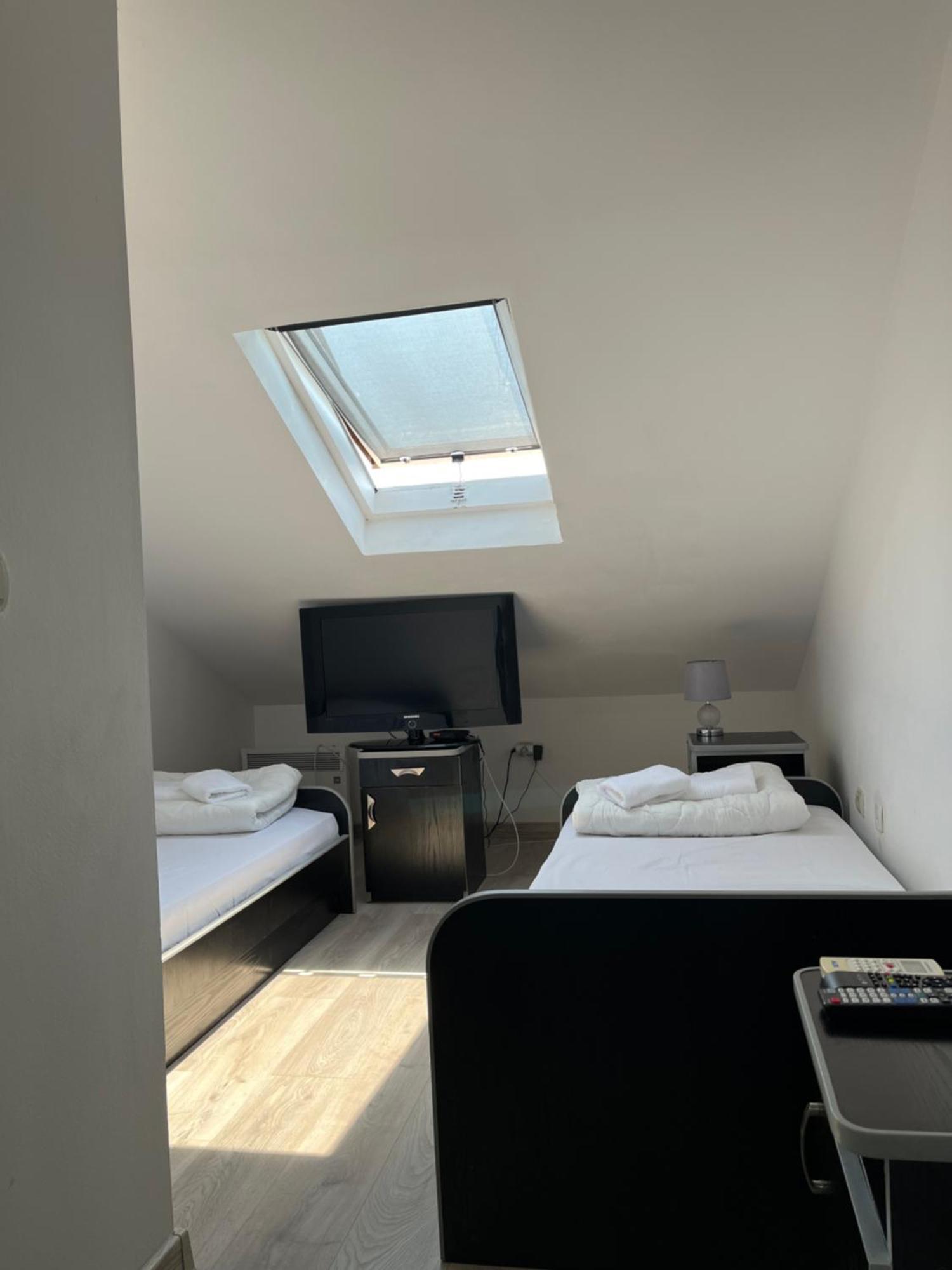 Hotel Azzurro Herceg Novi Kültér fotó
